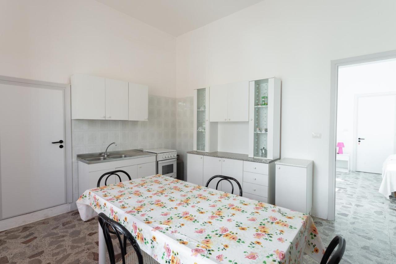 Appartamento Fronte Mare E Spiaggia Torre Mozza Dış mekan fotoğraf
